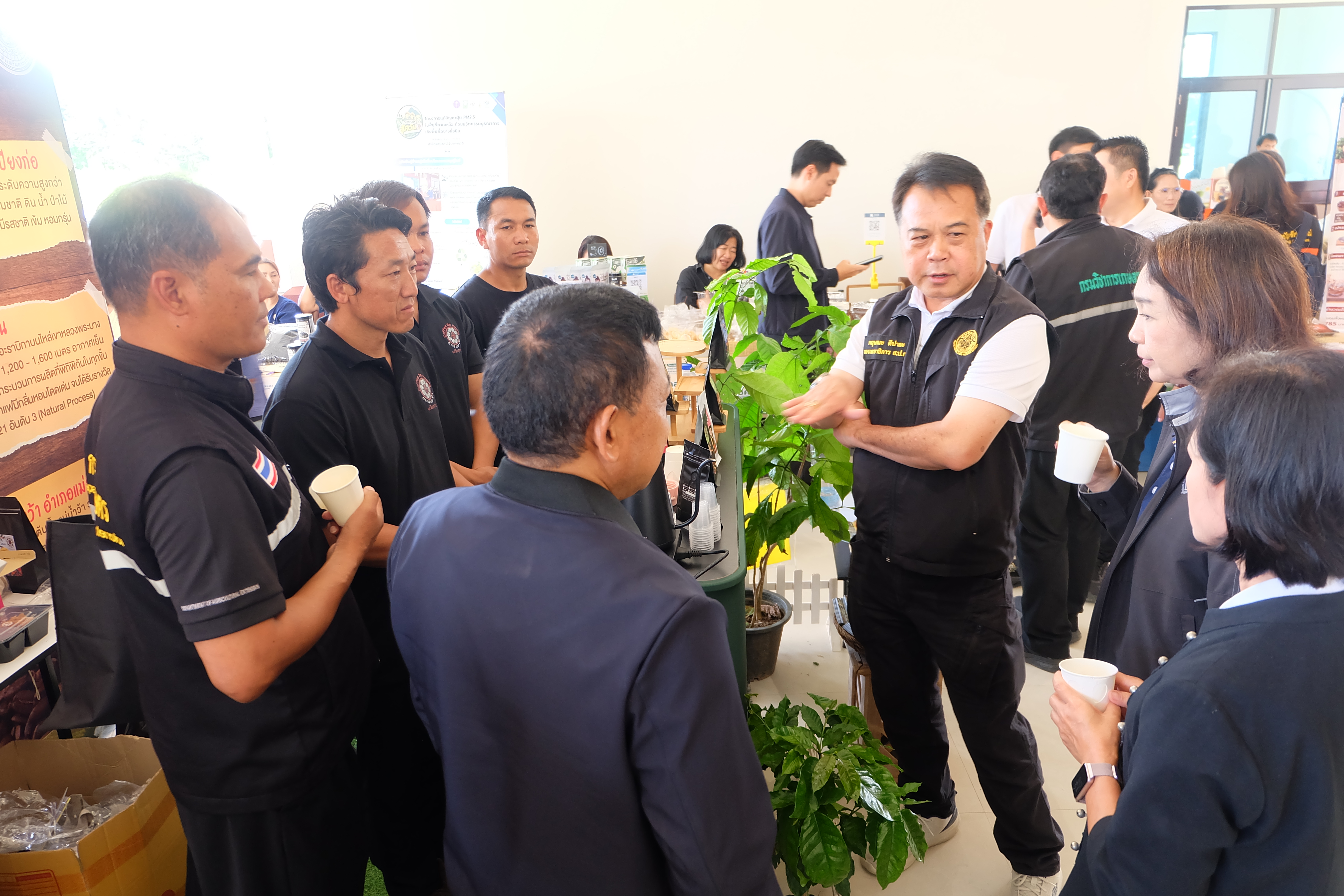 title - รองเลขาธิการ ส.ป.ก. ร่วมคณะ รมช.กษ. ลุยเชียงราย ขับเคลื่อนนวัตกรรมเกษตรรับมือการเปลี่ยนแปลงสภาพภูมิอากาศ